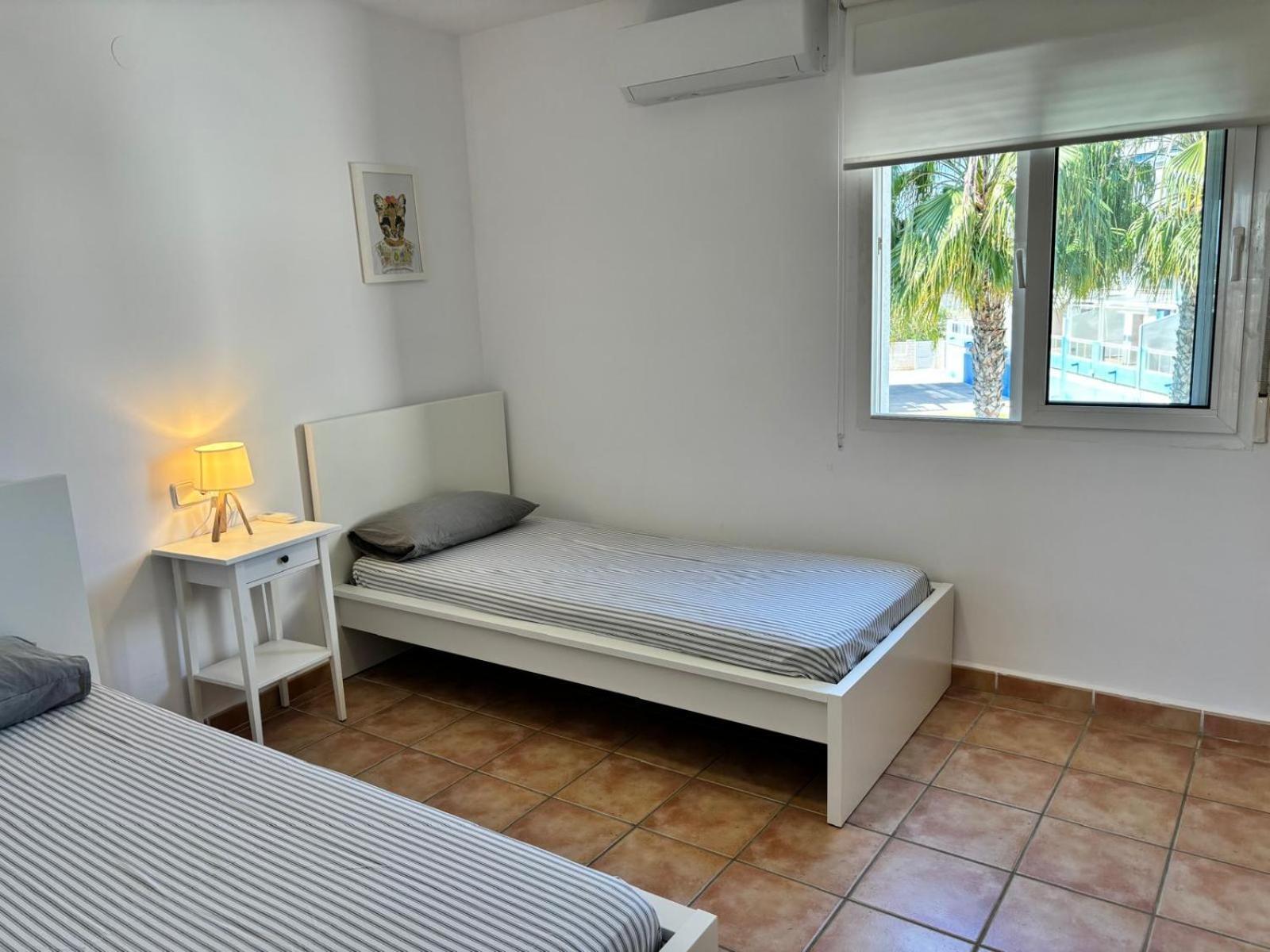 Caseta Rabdells Olivanova 150M De La Playa Экстерьер фото